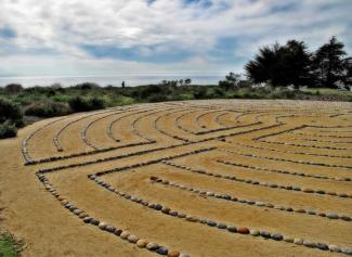 labyrinth_jogger_0528.jpg labyrinth